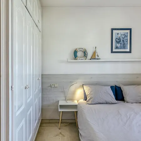 Apartment Art- Revilla Tacke C *